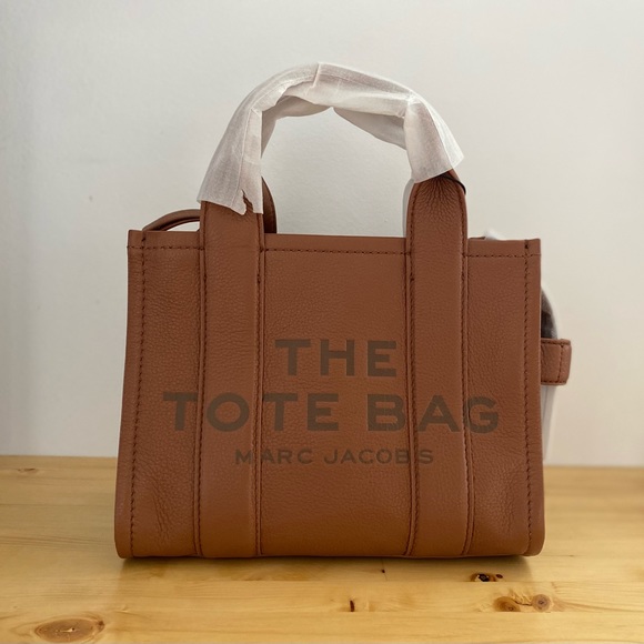 Marc Jacobs The Tote Bag Mini - Argan oil - Picture 1 of 3